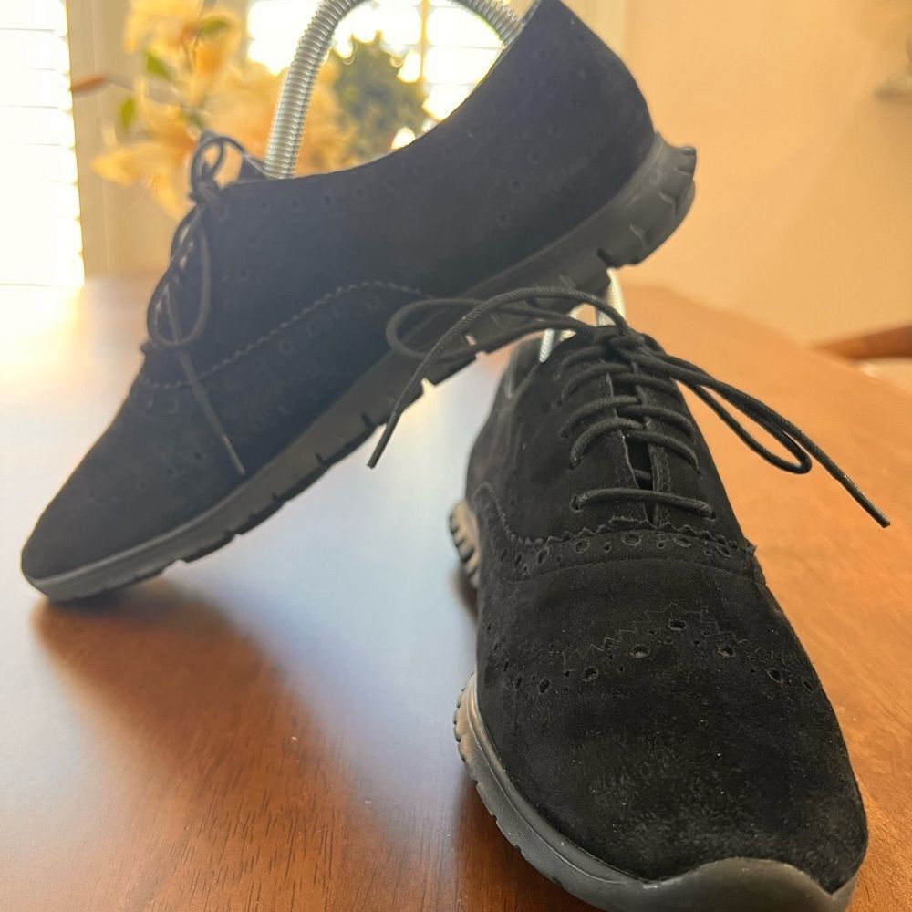 Cole Haan Zerogrand Wingtip Oxford Black Suede Business Casual Sz 9 Buttery Soft